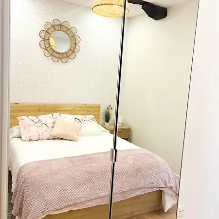 Encanto Natural En El Centro De Apartment *